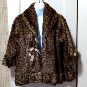 Faux Fur Short Jacket | Leopard Print